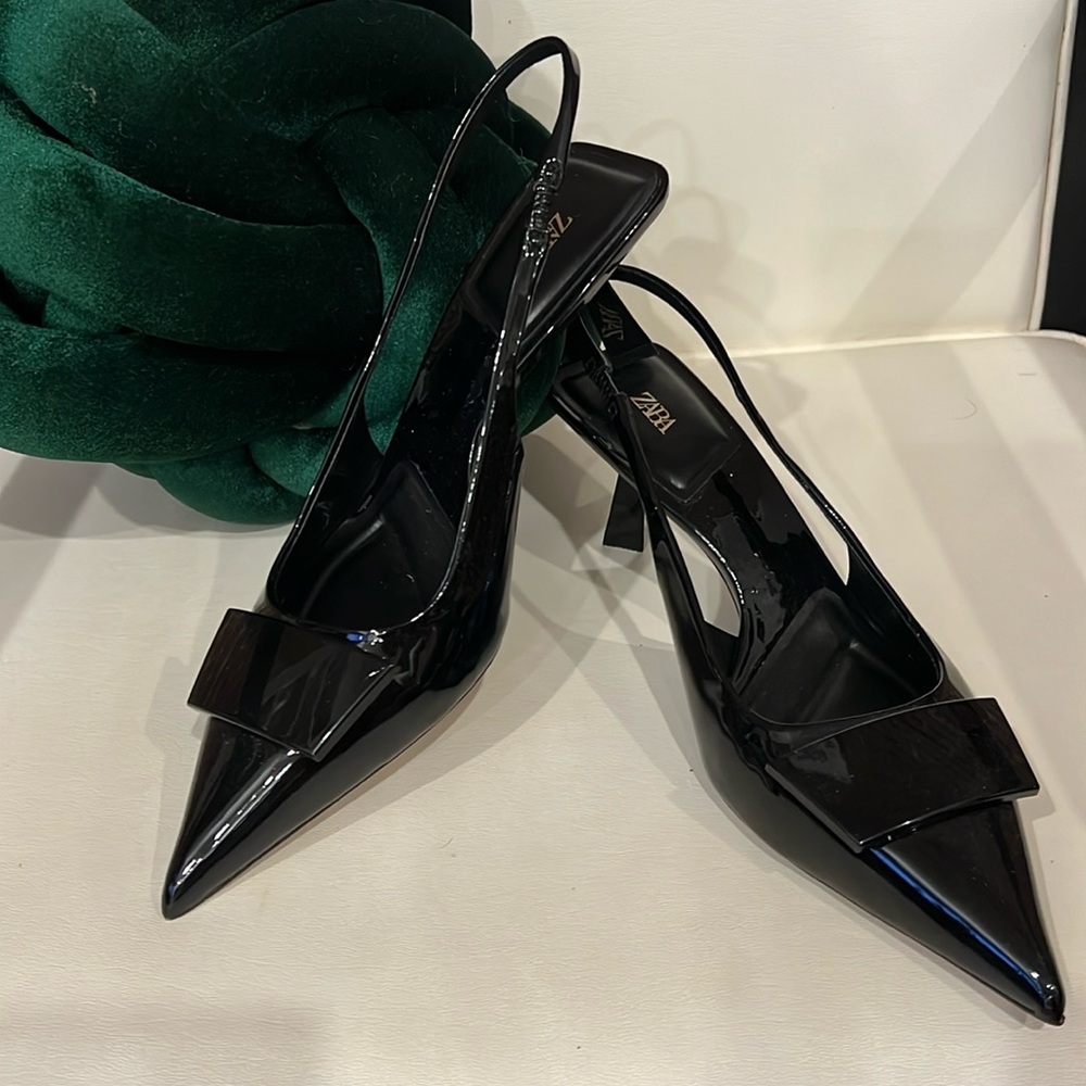 Zara Black Kitten Heels